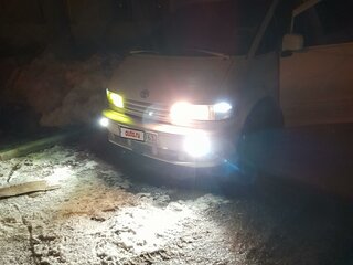 1991 Toyota Previa I (XR10, XR20), белый, 400000 рублей, вид 5