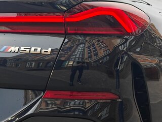 2021 BMW X6 M50d III (G06), чёрный, 12000000 рублей, вид 4