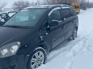 2012 Opel Zafira B Рестайлинг, чёрный, 630000 рублей, вид 2