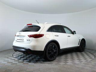 2013 Infiniti QX70, белый, 2350000 рублей, вид 5