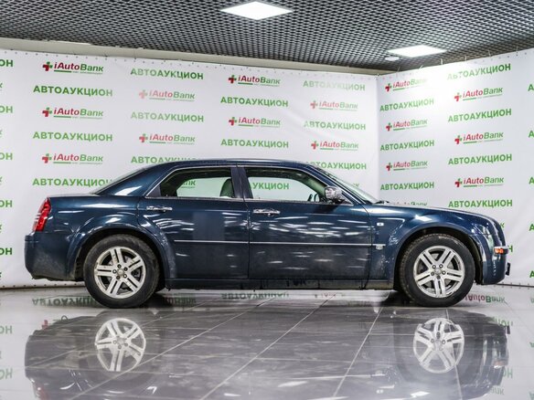 2007 Chrysler 300C I, синий - вид 1