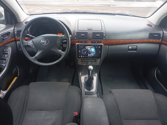 2006 Toyota Avensis II Рестайлинг, серебристый, 920000 рублей - вид 4