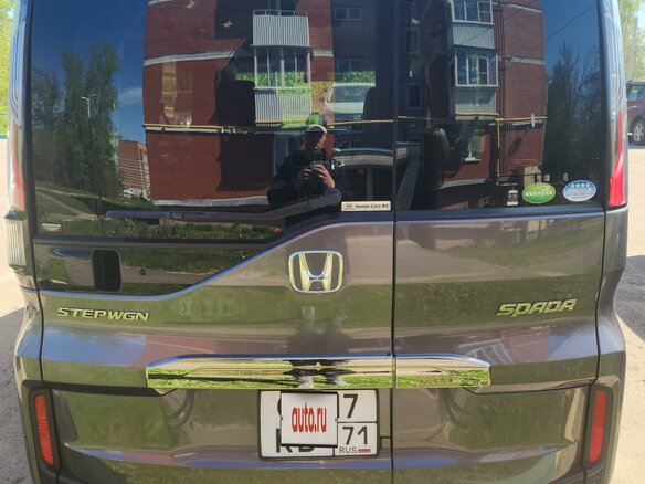 2018 Honda Stepwgn Spada V Рестайлинг, серый, 2900000 рублей - вид 5
