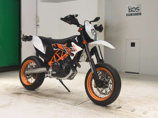 2018 KTM 690 SMC R, белый, 830000 рублей, вид 1