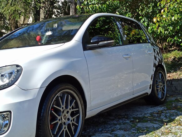 2011 Volkswagen Golf GTI VI, белый, 1230000 рублей - вид 4