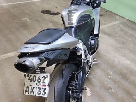 2008 Honda CBR 600RR, серебристый, 640000 рублей, вид 4