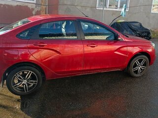 2016 Lada (ВАЗ) Vesta I, красный, 900000 рублей, вид 2