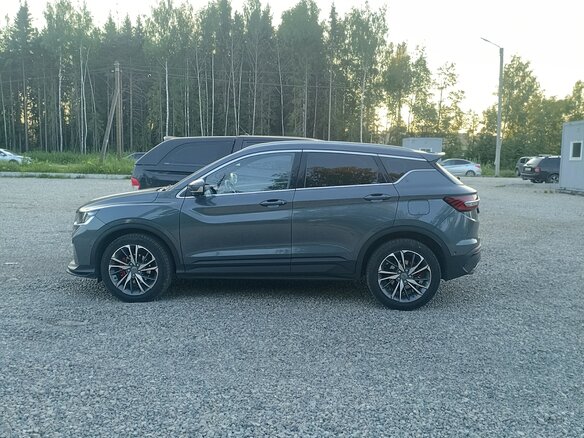 2021 Geely Coolray I, серый, 1550000 рублей - вид 4