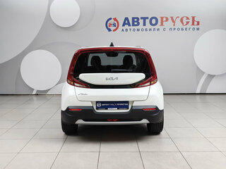 2022 Kia Soul III, белый, 2320000 рублей, вид 4