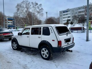 2005 Lada (ВАЗ) 2131 (4x4) I, белый, 300000 рублей, вид 5