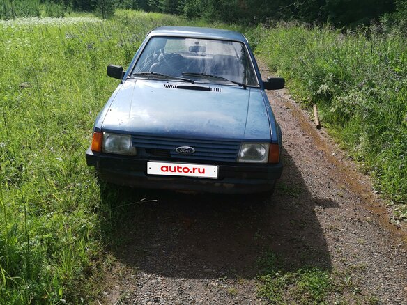 1984 Ford Escort III, синий, 90000 рублей - вид 1