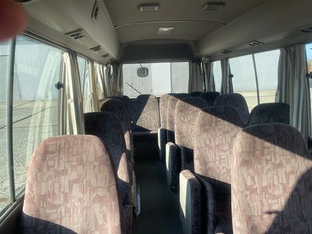 2013 Toyota Coaster, белый, 4500000 рублей, вид 5
