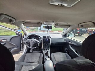 2008 Toyota Corolla X (E140, E150), серебристый, 850000 рублей, вид 4