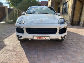 2015 Porsche Cayenne S Diesel II Рестайлинг (958), белый, 4700000 рублей, вид 1