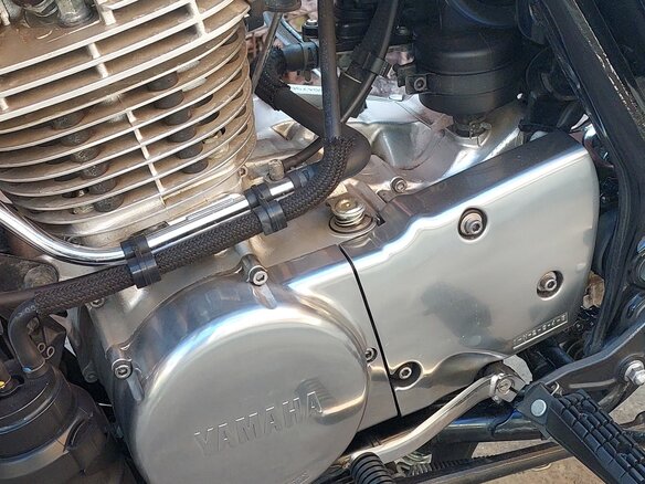 2020 Yamaha SR400, чёрный, 600000 рублей - вид 11