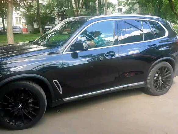 2019 BMW X5 40i IV (G05/G18), чёрный, 5300000 рублей - вид 6