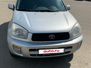 2001 Toyota RAV4 II (XA20), белый, 750000 рублей, вид 2