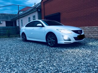 2011 Mazda 6 II (GH) Рестайлинг, белый, 850000 рублей, вид 2