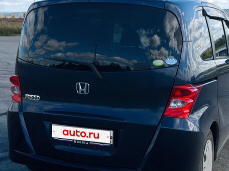 2011 Honda Freed I, синий, 910000 рублей, вид 3