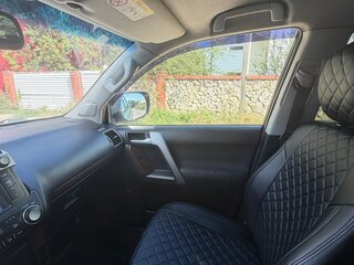 2014 Toyota Land Cruiser Prado 150 Series Рестайлинг 1, белый, 2899000 рублей, вид 3