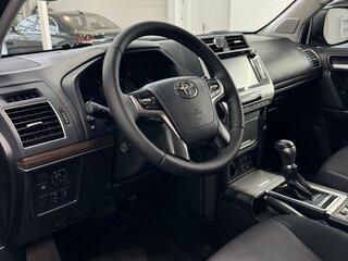 2019 Toyota Land Cruiser Prado 150 Series Рестайлинг 2, чёрный, 5100000 рублей, вид 5
