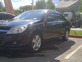 2010 Opel Astra H Рестайлинг, чёрный, 630000 рублей, вид 1