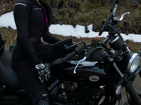 2016 Bajaj Avenger, чёрный, 180000 рублей - вид 4