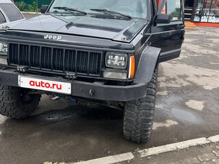 1993 Jeep Cherokee II (XJ), чёрный, 800000 рублей, вид 1