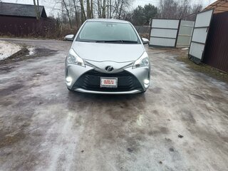 2019 Toyota Vitz III (XP130) Рестайлинг 2, серый, 1280000 рублей, вид 2