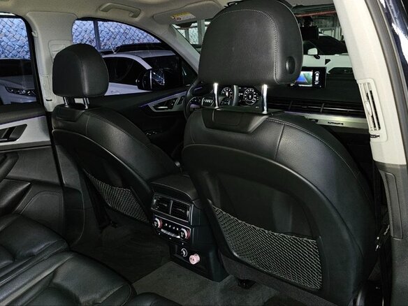 2019 Audi Q7 II (4M), чёрный, 3650000 рублей - вид 30