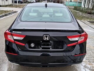 2018 Honda Accord X, чёрный, 1398000 рублей, вид 5