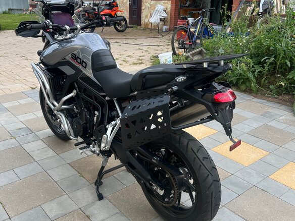 2024 Triumph Tiger 900, серый, 1700000 рублей - вид 6
