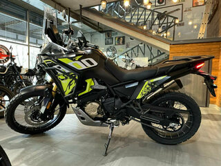 Voge 800DS Rally