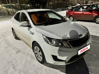 2014 Kia Rio III, белый, 1000000 рублей, вид 2