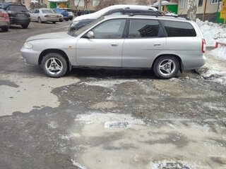 1998 Daewoo Nubira I, серебристый, 250000 рублей, вид 1
