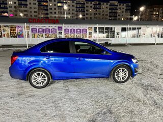 2013 Chevrolet Aveo II, синий, 600000 рублей, вид 3