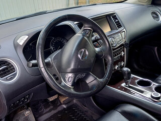 2015 Nissan Pathfinder IV, коричневый, 1448000 рублей, вид 5