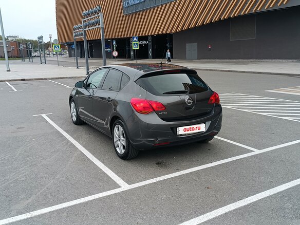 2011 Opel Astra J, серый, 605000 рублей - вид 5