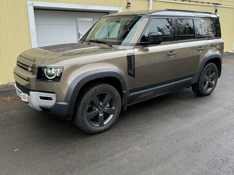 2021 Land Rover Defender 110 II, коричневый, 8500000 рублей, вид 3