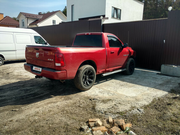 2010 Dodge RAM IV (DS/DJ), пурпурный - вид 5