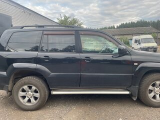 2005 Toyota Land Cruiser Prado 120 Series, чёрный, 1900000 рублей, вид 2