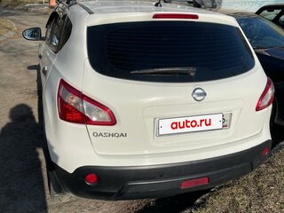 2013 Nissan Qashqai I Рестайлинг, белый, 1300000 рублей, вид 4