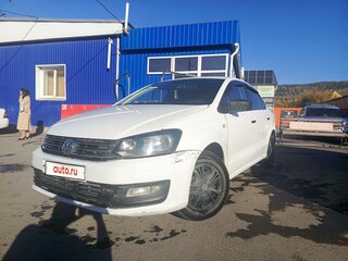 2020 Volkswagen Polo V Рестайлинг, белый, 700000 рублей, вид 3