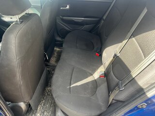 2012 Kia Rio 5-speed III, синий, 590000 рублей, вид 4