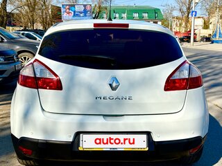 2014 Renault Megane III Рестайлинг 2, белый, 945000 рублей, вид 4