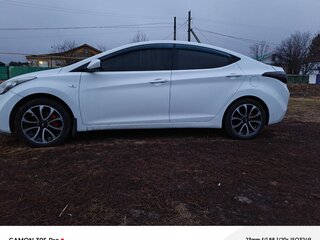 2011 Hyundai Elantra V (MD), белый, 850000 рублей, вид 4