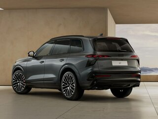 2026 Audi Q7 III (G8), серый, 18653760 рублей, вид 4