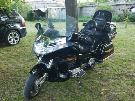 1999 Honda GL 1500 Gold Wing, чёрный, 800000 рублей, вид 4