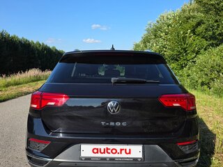 2021 Volkswagen T-Roc I Рестайлинг, чёрный, 2100000 рублей, вид 4