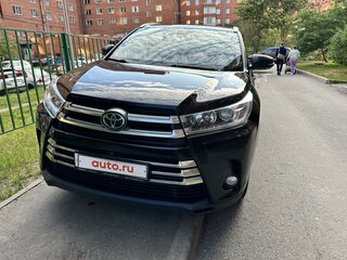 2016 Toyota Highlander III (XU50) Рестайлинг, чёрный, 3300000 рублей, вид 3